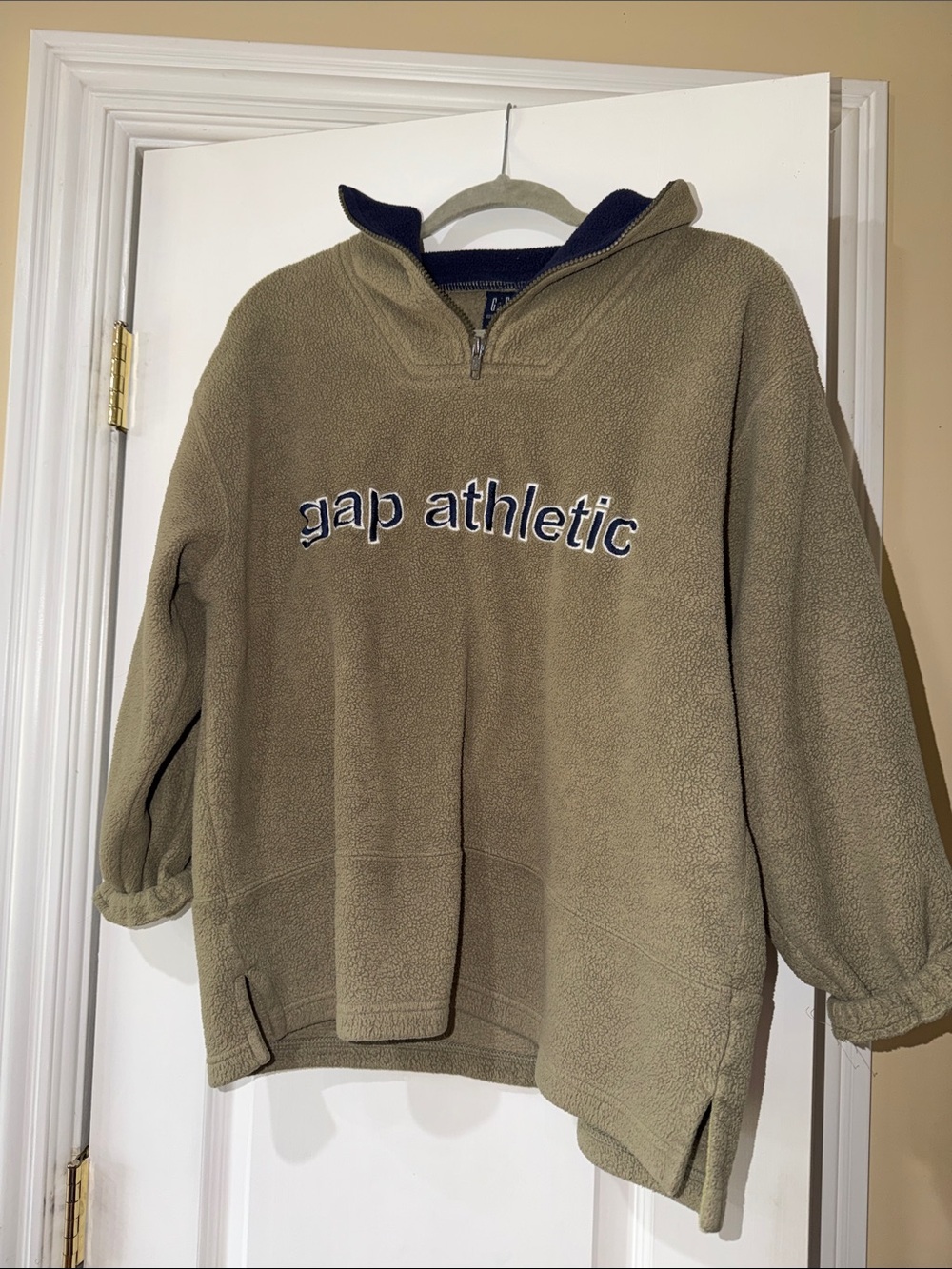 GAP vintage Olive Green Quarter-Zip Fleece Pullover